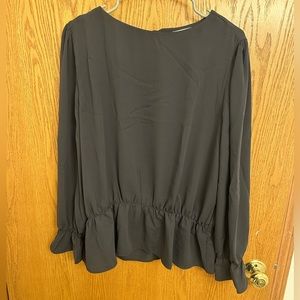 Women’s grey dress top